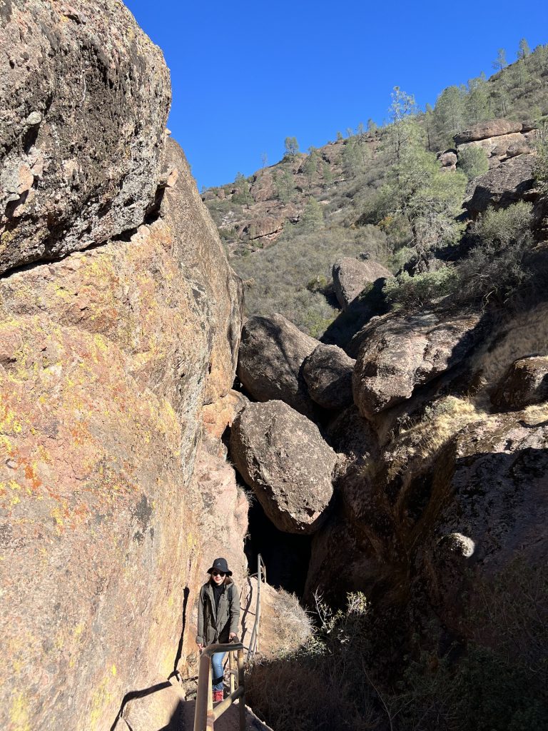 bear gulch cave trail pinnacles national park 2022